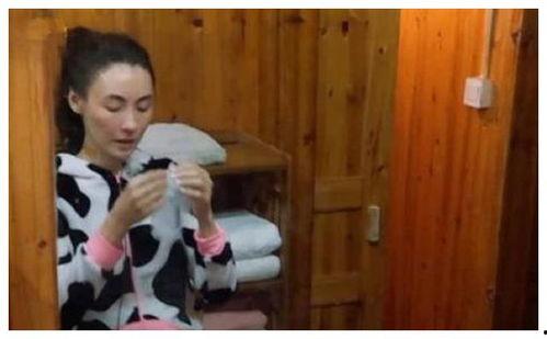 露脸高龄女子视频,岁月痕迹下的美丽与智慧