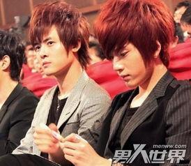 娱乐大爆料两个人的组合,跨界搭档，火花四溅的明星组合！