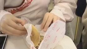 主播艾秋秋丝袜,时尚主播的性感魅力