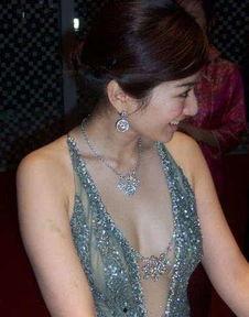 那个女明星最漏,揭秘最漏女明星的时尚魅力